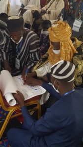 Le Sinaboko Sabi Nayina 3 signe un mémorandum sur la lutte contre les Mutilations Génitales Féminines (MGF) et les Violences Basées sur le Genre (VBG)